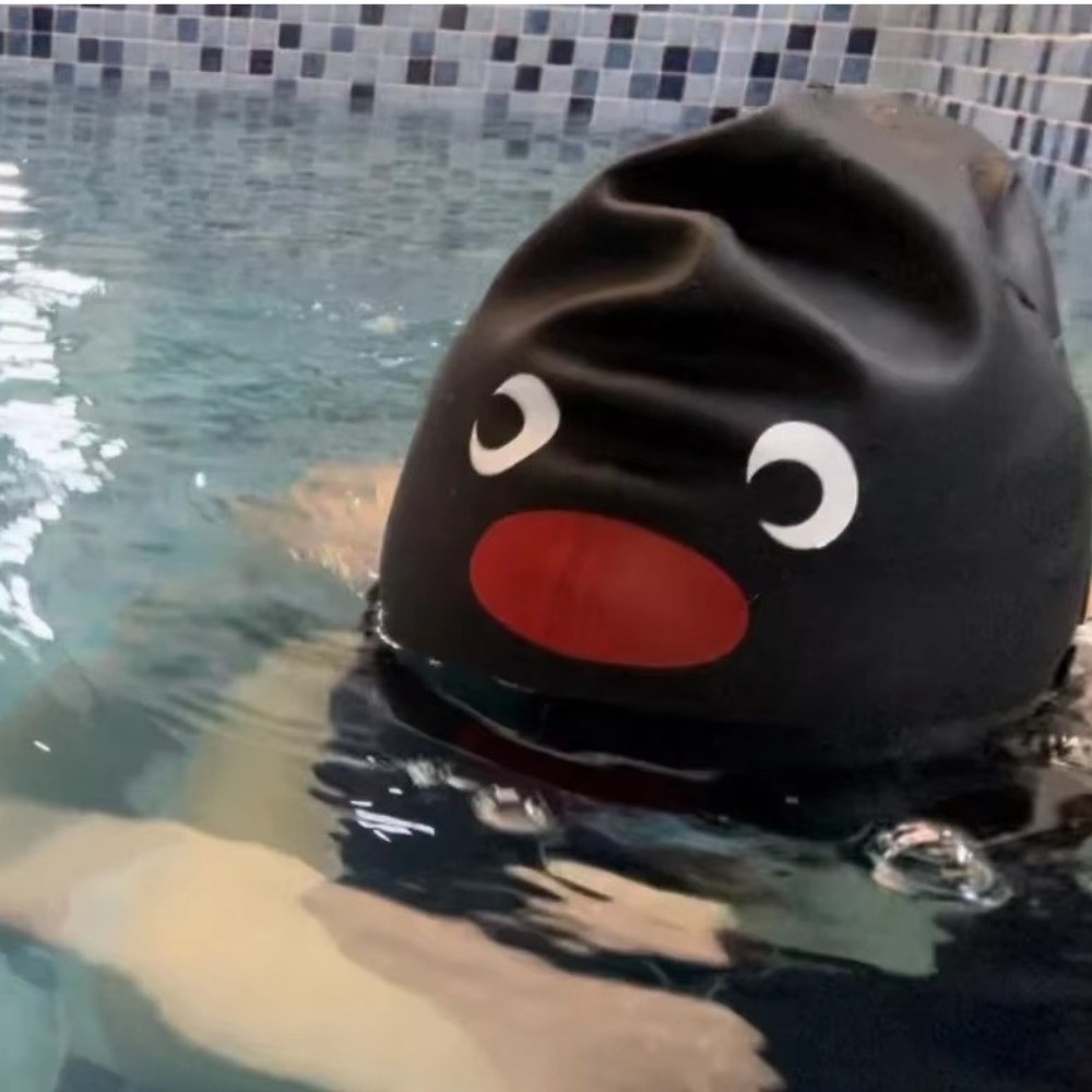 かわいい漫画弾性ペンギン水泳キャップ防水快適な水泳キャップ拡 - Aquatic Sports Cap のレビューと価格