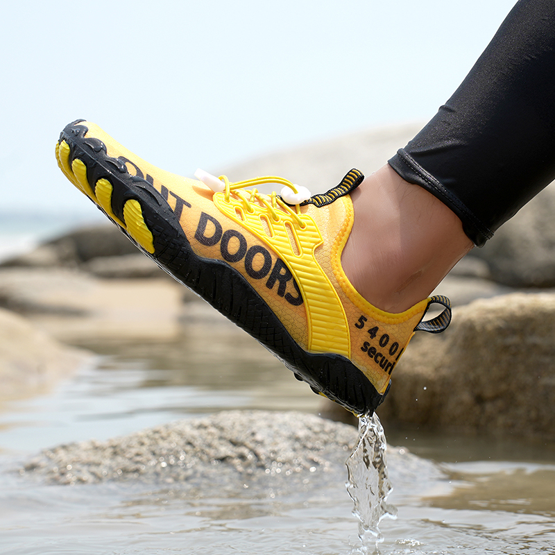 男性用ウォーターシューズビーチ裸足アクアソックススニーカー女 - Snorkel Dry Top のレビューと価格